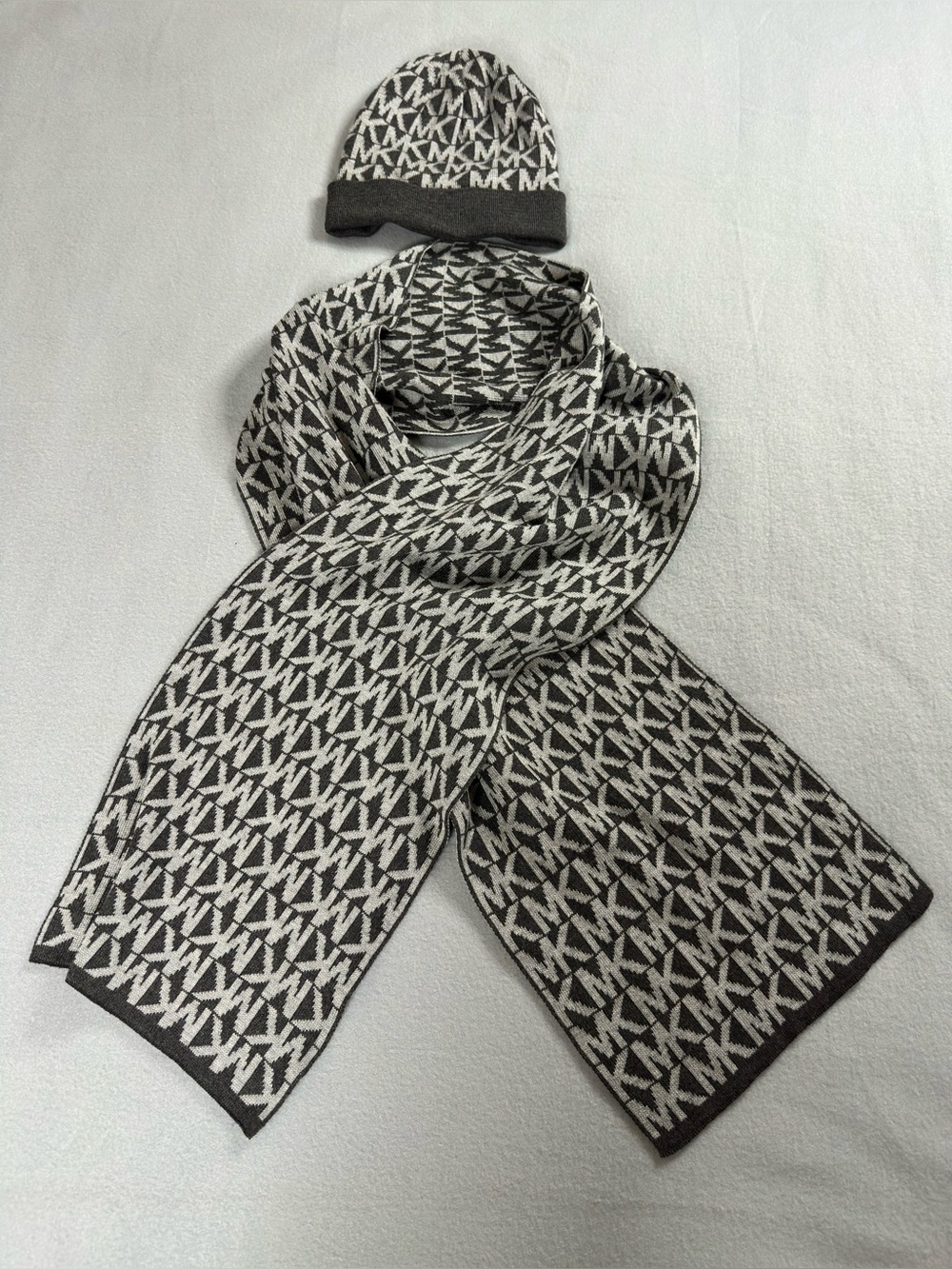 Michael Kors Gray Black MK Monogram Logo Jacquard Beanie Hat & Scarf Winter Set